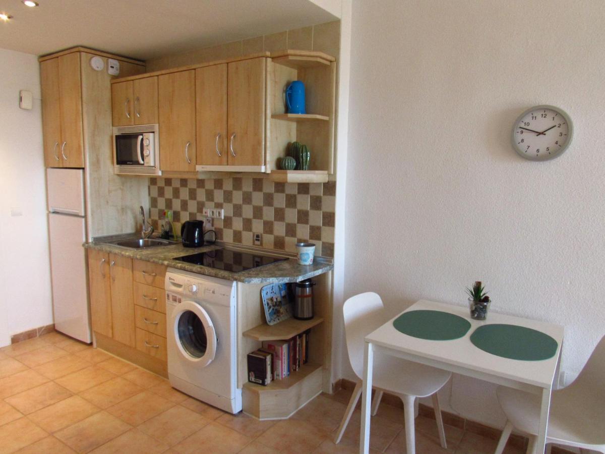 Appartamento Benalbeach Seaview Studio Benalmádena Esterno foto
